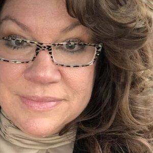 Meet your Posher, Jennie